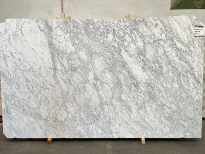 MARBLE CALACATTA MIELE HONED SLAB 3/4 133 x 72