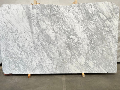 MARBLE CALACATTA MIELE HONED SLAB 3/4 133 x 72