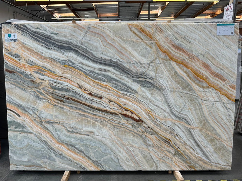 ONYX RAINBOW POLISHED SLAB + AVP 3/4 114 x  73