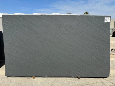 GRANITE BOHEMIAN GREY RIVENPLUS SLAB  3/4 126 x 73