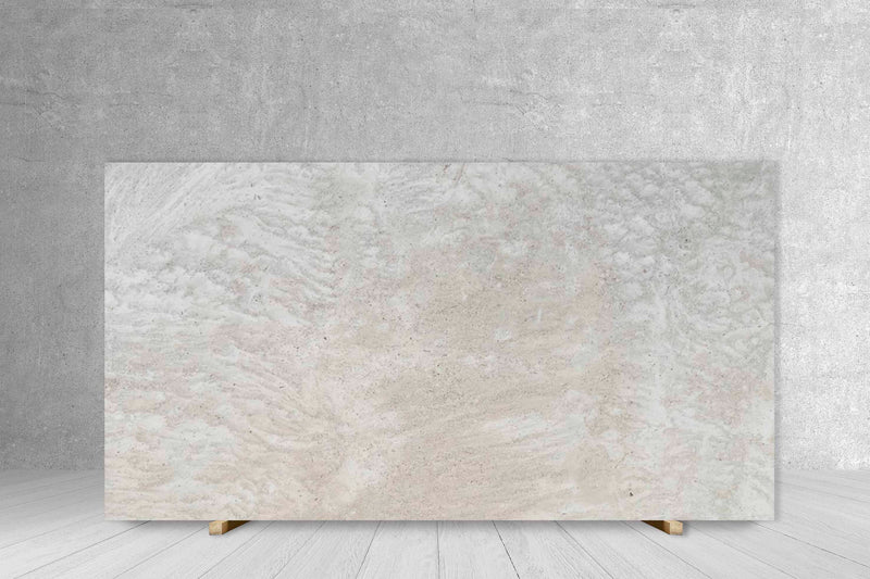 LIMESTONE GASCOGNE BEIGE HONED SLAB 3/4 121 x 74