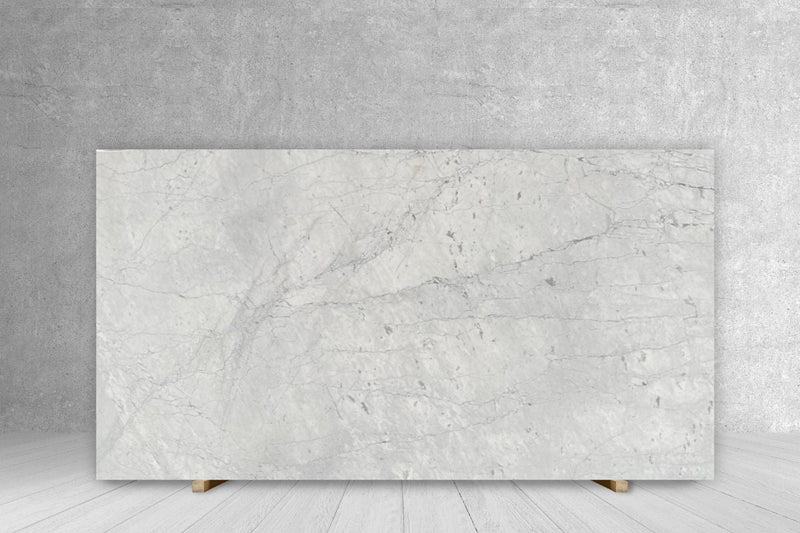 MARBLE CARRARA WHITE CD EXTRA HONED SLAB 3/4 138 x 68