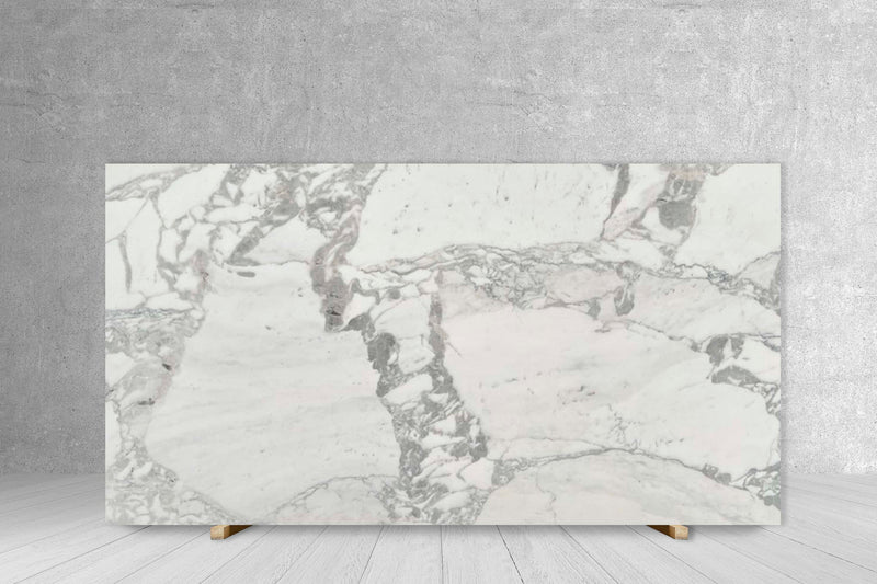 MARBLE CALACATTA CARRARA HONED SLAB 3/4 120 x 77