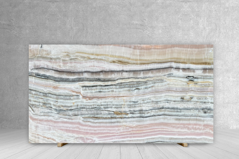 ONYX ROSA FASHION POLISHED SLAB + AVP 3/4 106 x 49