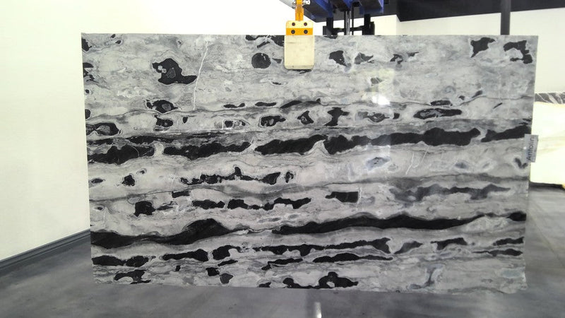 QUARZITE ATLANTIC WHITE POLISHED SLAB 3/4 126 x 74