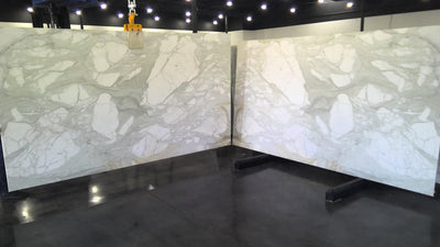 MARBLE CALACATTA HONED SLAB 3/4 133 x 75