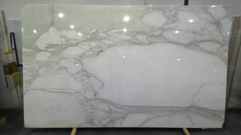 MARBLE CALACATTA PREMIUM POLISHED SLAB 3/4 128 x 77