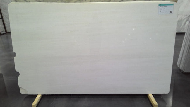 MARBLE ALPINE WHITE POLISHED SLAB 3/4 117 x 60