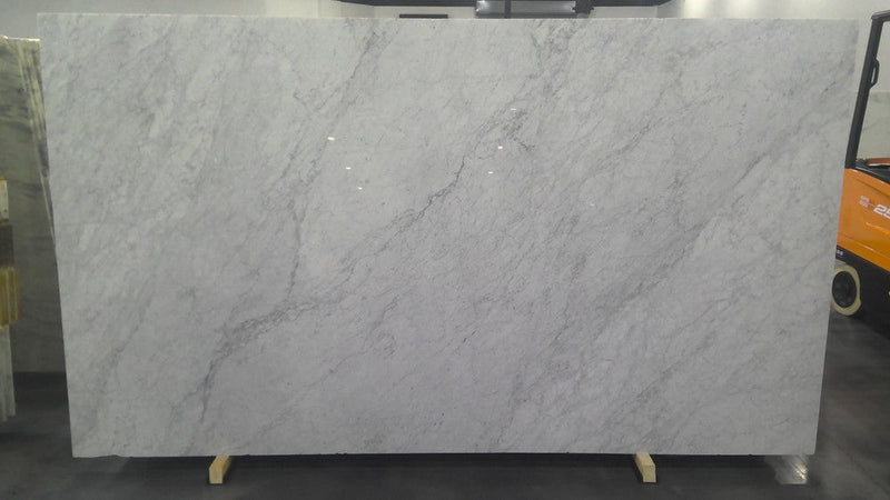 MARBLE CARRARA GIOIA DUAL HONED & POLISHED SLAB 3/4 127 x 74