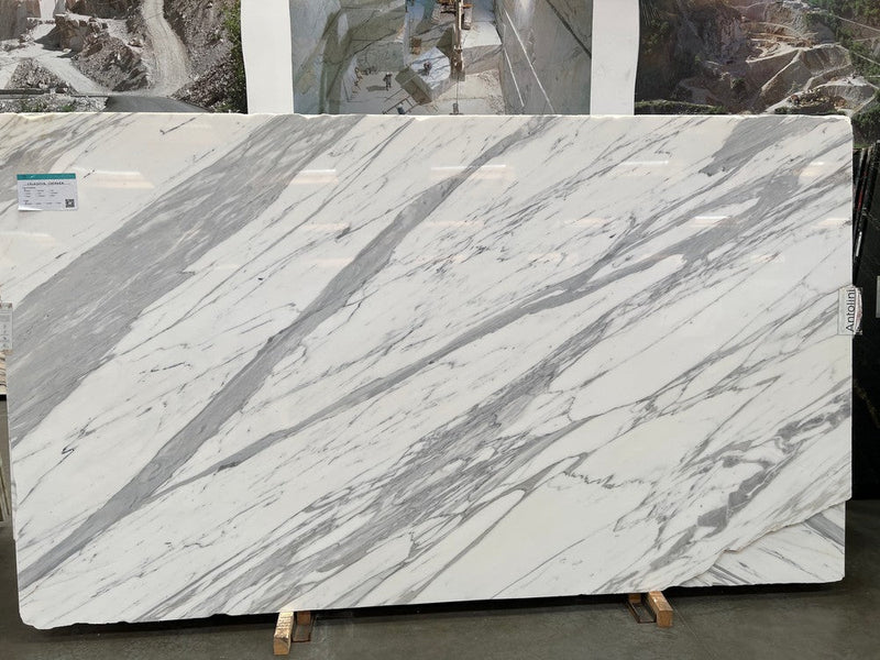 MARBLE CALACATTA CARRARA POLISHED SLAB 3/4 116 x 75