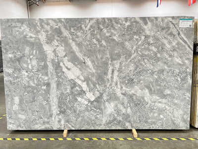 DOLOMITE SUPERWHITE ARABESCO HONED SLAB  3/4 131 x 78