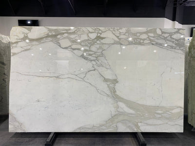 MARBLE CALACATTA PREMIUM POLISHED SLAB 3/4 121 x 77