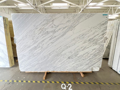 MARBLE CALACATTA A SUPER HONED SLAB 3/4 118 x 78