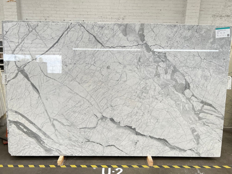 MARBLE STATUARIETTO CLASSIC POLISHED SLAB 3/4 129 x 79