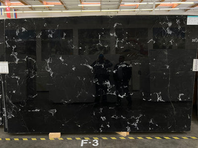 MARBLE PRESTIGE NOIR POLISHED SLAB 3/4 123 x 76