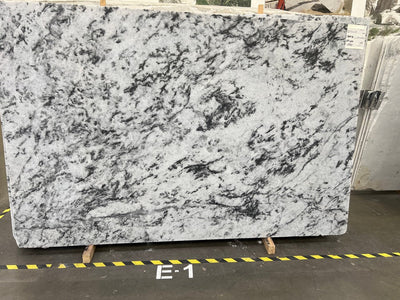 QUARZITE OPALITE HONED SLAB 3/4 110 x 71