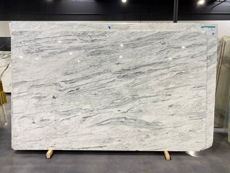 MARBLE BAHAMAS WHITE POLISHED SLAB 3/4 115 x 70