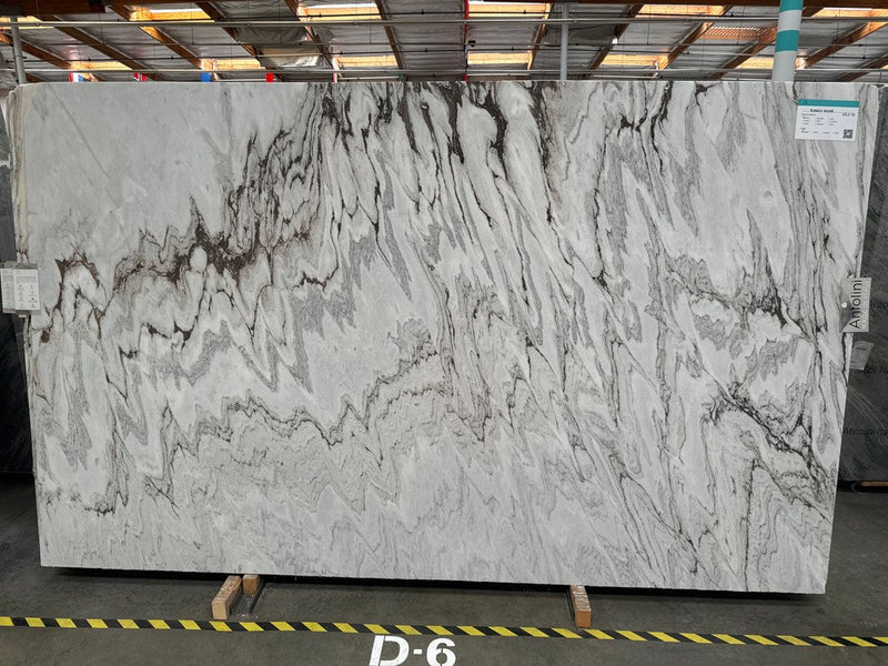 MARBLE BIANCO VISION POLISHED SLAB 3/4 123 x 75