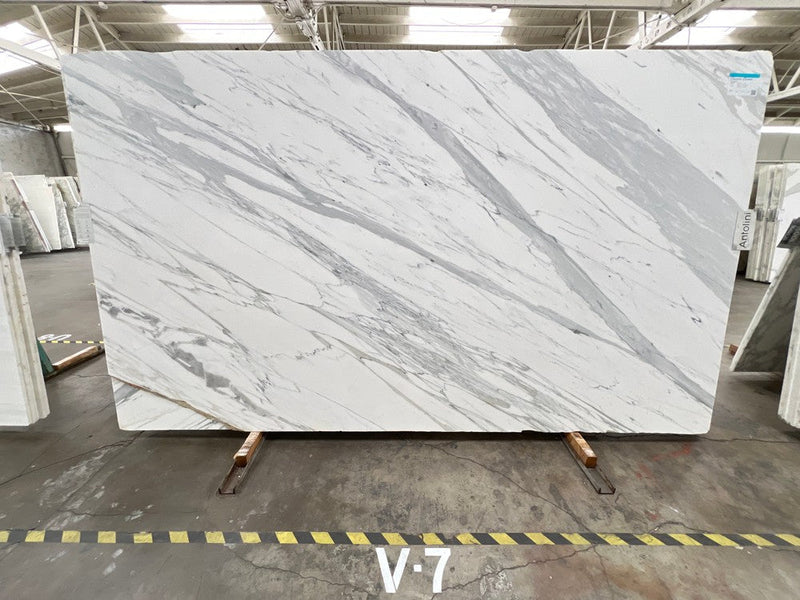 MARBLE CALACATTA CARRARA POLISHED SLAB 3/4 116 x 75