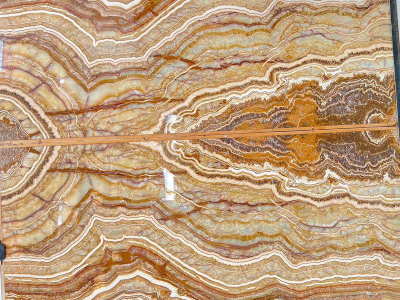 ONYX TIGERWOW POLISHED SLAB 3/4 107 x 63