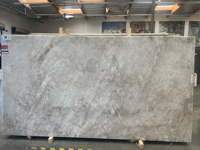 CRISTALLO FUME LIGHT EXTRA" POLISHED SLAB + AVP 3/4"