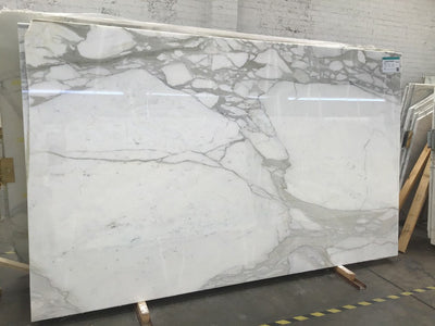 MARBLE CALACATTA PREMIUM POLISHED SLAB 3/4 118 x 70