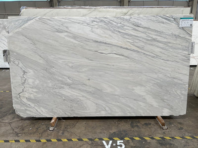 MARBLE CREMINO DELICATO POLISHED SLAB 3/4 66 x 115