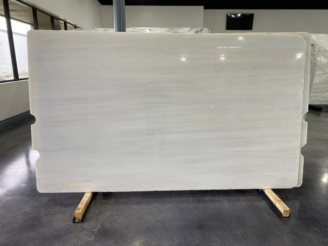 MARBLE ALPINE WHITE POLISHED SLAB 3/4 85 x 65