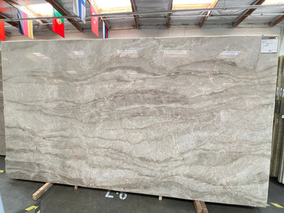 QUARZITE NAICA SELECTED POLISHED SLAB 3/4 138 x 78