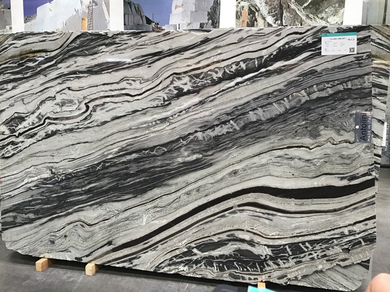 MARBLE SILVER STREAM POLISHED SLAB 3/4 108 x 68