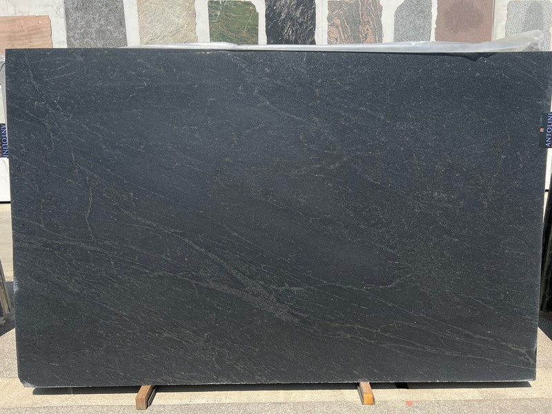 GRANITE NERO AB HONED SLAB 3/4 121 x 75