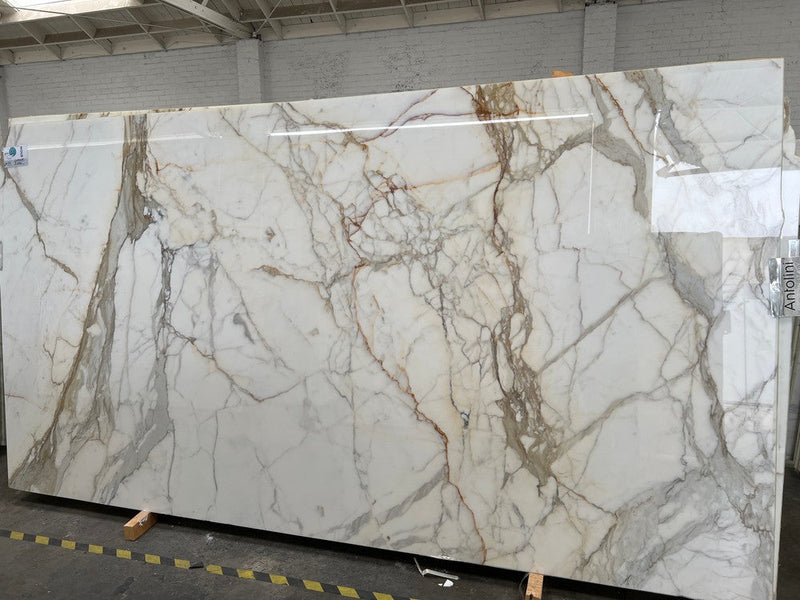 MARBLE CALACATTA MACCHIA VECCHIA TOP POLISHED SLAB 3/4 134 x 73