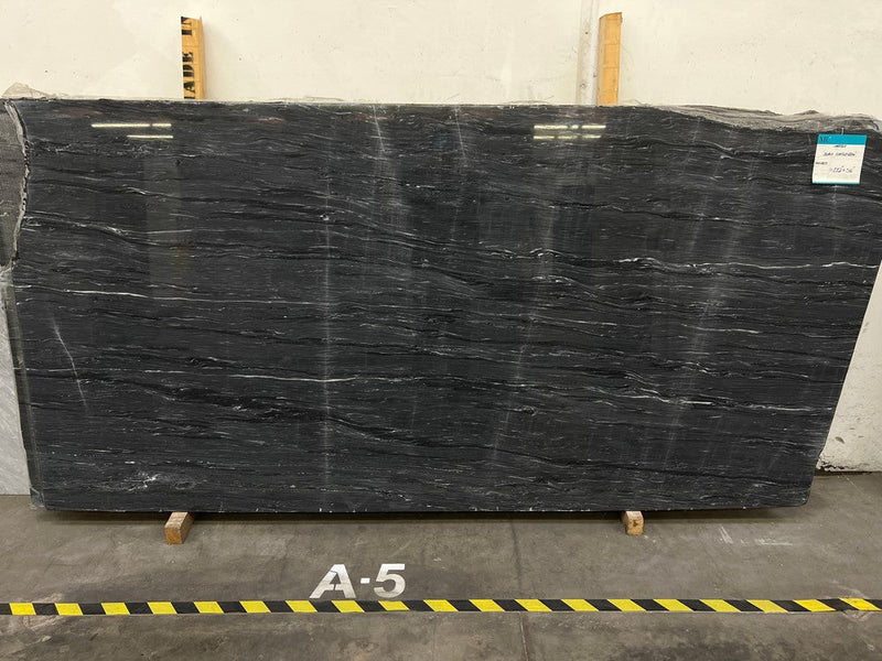 MARBLE BLACK CORINTHIAN POLISHED SLAB 3/4 113 x 52