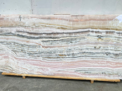 ONYX ROSA FASHION POLISHED SLAB + AVP 3/4 106 x 49