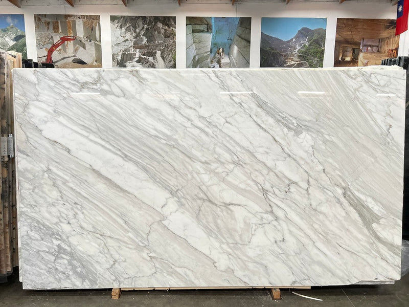 MARBLE CREMO BORGHINI POLISHED SLAB 3/4 124 x 70