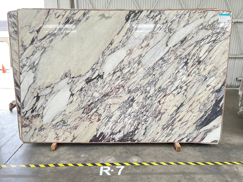 MARBLE CALACATTA VIOLA WOW POLISHED SLAB 3/4 114 x 74