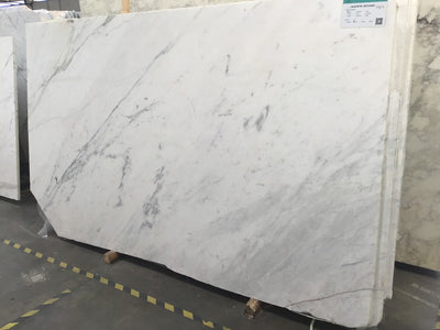 MARBLE CALACATTA VATICANO HONED SLAB 3/4 115 x 67