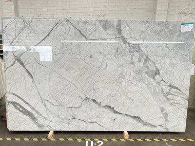 MARBLE STATUARIETTO CLASSIC POLISHED SLAB 3/4 129 x 79