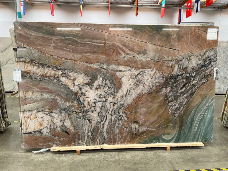 QUARZITE FOUR SEASONS POLISHED SLAB + AVP 3/4 122 x 75