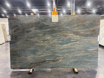 QUARZITE CARIBBEAN POLISHED SLAB 3/4 121 x x73